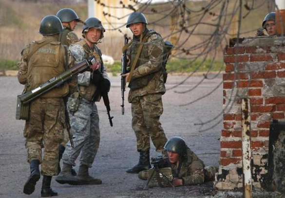 Командир подразделения «Восток-13»: люди Донбасса напуганы и ждут когда армия Новороссии их освободит (видео) | Русская весна