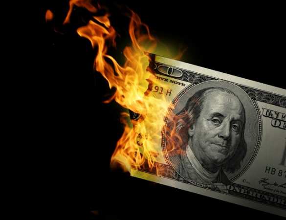 ЦБ не удалось остановить падение курса доллара | Русская весна