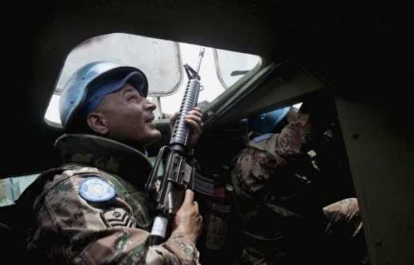 Poroshenko calls for deploying UN peacekeepers along border with Russia | Русская весна