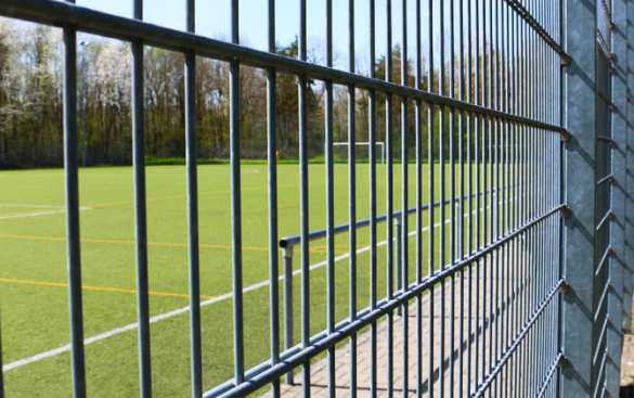 Сетчатые панельные 2D и 3D ограждения: | Русская весна