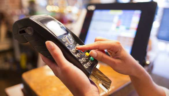 Первые карты национальной платежной системы «Мир» выпустили 7 банков | Русская весна