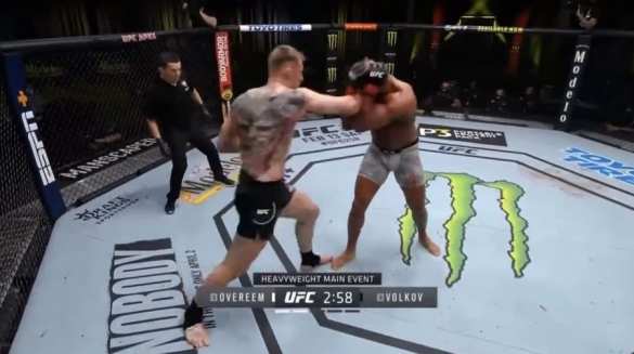 Я иду за титулом: россиянин победил голландца нокаутом на турнире ММА в Вегасе (ВИДЕО) | Русская весна