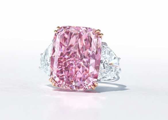 Изумительный и самый дорогой: уникальный бриллиант продан за рекордную сумму (ФОТО) | Русская весна