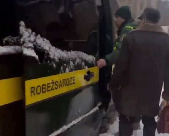 Высланный из Латвии 82-летний пенсионер получит жильё в Калининграде | Русская весна