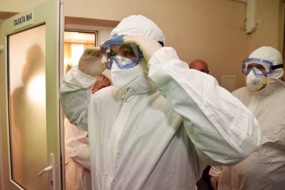 Глава ДНР посетил самый страшный «ковидный очаг» Республики (ФОТО, ВИДЕО) | Русская весна