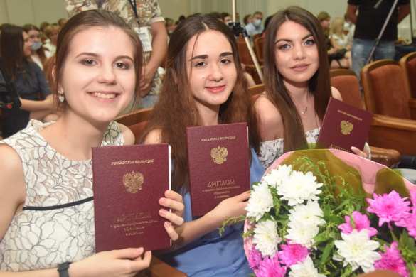 Фальков объявил о запуске программы двойных дипломов для поступающих вузов Донбасса | Русская весна