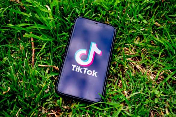 Смертельный челлендж в TikTok: поговорите с детьми (ФОТО) | Русская весна