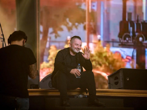 Как солист «Агаты Кристи» Самойлов сказал жёсткую правду «Ельцин-центру» и возмутил либералов | Русская весна