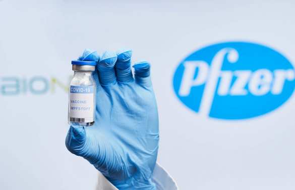 В Pfizer прокомментировали смерть украинца после прививки | Русская весна