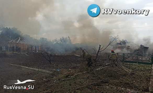 Армия России ведёт мощный штурм Работино, бронетехника прорвалась в центр укрепрайона врага (ВИДЕО) | Русская весна