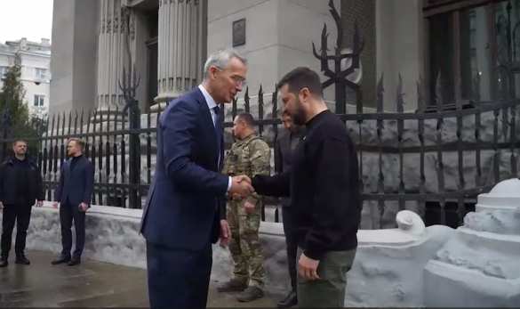 Украина должна стать членом НАТО, — Столтенберг | Русская весна