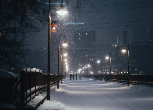 Жить по зимнему или летнему времени? Чего хотят россияне | Русская весна