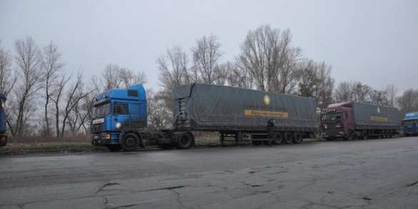 Eastern Ukraine: Humanitarian disaster looms as food aid blocked | Русская весна