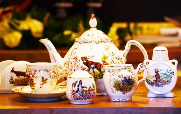 BOHEMIA: искусство в каждом предмете интерьера и посуде | Русская весна