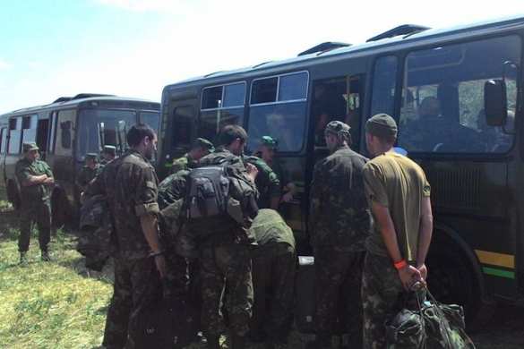 Доходит, но медленно: очередная группа родственников военнослужащих 72-й бригады поняла, что их близкие оставлены погибать в «Изваринском котле» | Русская весна