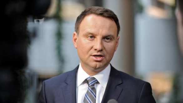 Президент Польши увидел «спасение» от «Газпрома» в коридоре «Север-Юг» | Русская весна