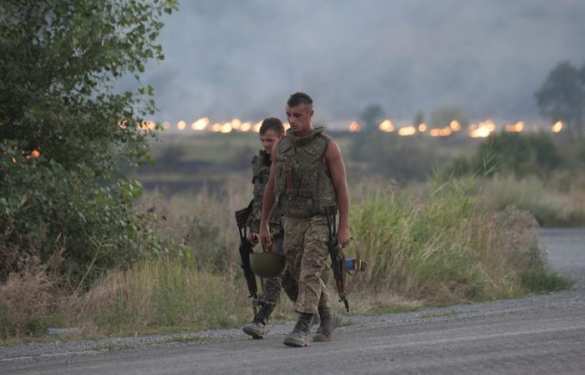 Итоги дня 22 августа: гуманитарный конвой в Луганске, Иловайск за ополчением, продолжается бой за Новосветловку (видео) | Русская весна