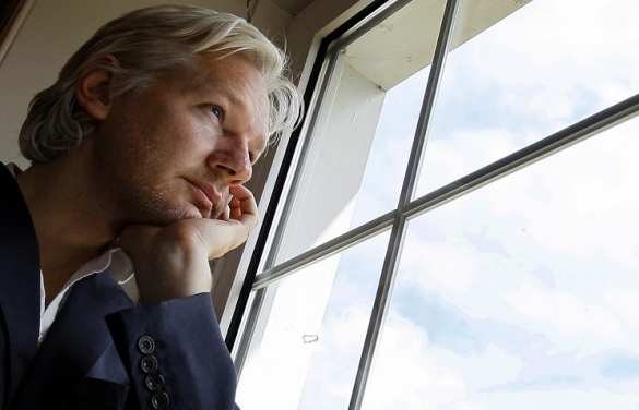 Ассанж рассказал о постоянном развитии шпионских технологий в США | Русская весна