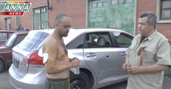 Журналист ANNA NEWS и водитель съемочной группы ранены при обстреле Луганска (видео) | Русская весна