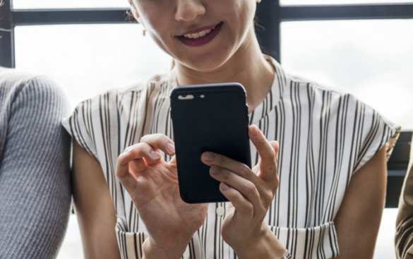 Мир на ладони: Как ChatGPT и DeepSeek меняют нашу реальность (и почему это круто!) | Русская весна