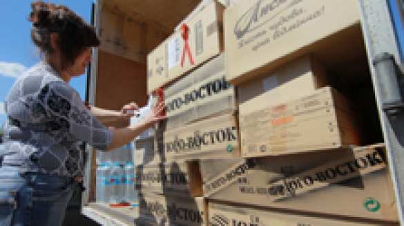 В Славянск прибыла гуманитарная помощь из Москвы и Санкт-Петербурга | Русская весна