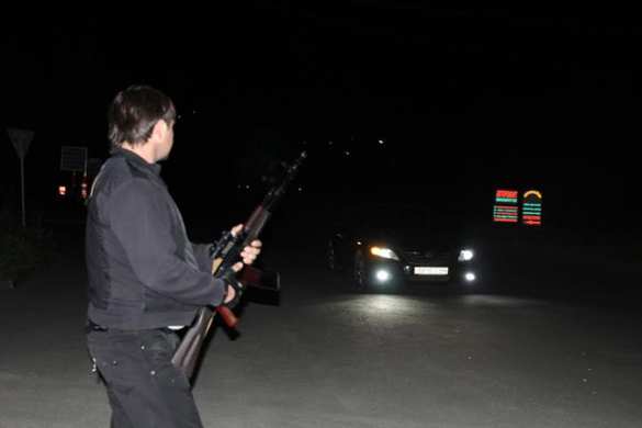 В ожидании войны ополченцы ЛНР борются с пьяницами и дебоширами (видео) | Русская весна