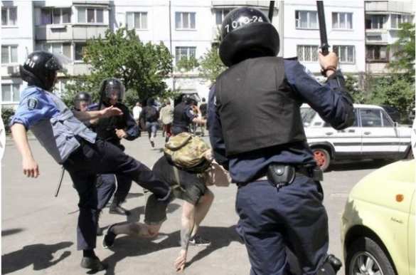 В Amnesty International призвали власти Украины расследовать столкновение на «Марше равенства» | Русская весна