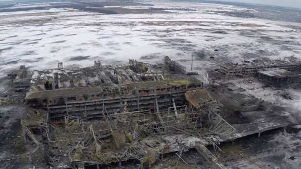 ВСУ обстреливают из минометов территорию Донецкого аэропорта | Русская весна