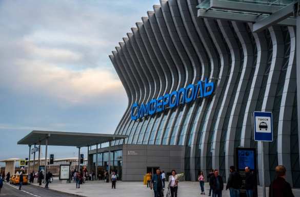 СРОЧНО: Закрыт аэропорт Симферополя  | Русская весна