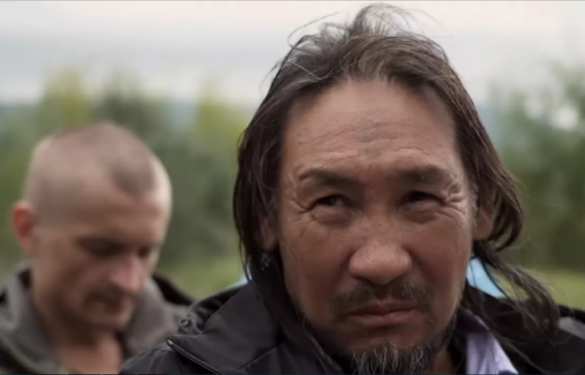 Закончилось следствие по «шаману, идущему изгонять Путина»: дело о мече и порванной куртке полицейского | Русская весна