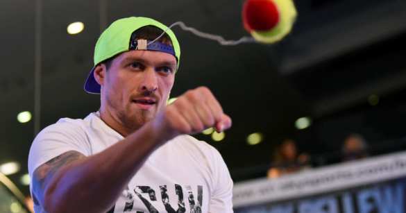 Украинский боксёр Усик «зажёг» под хит на русском языке (ВИДЕО) | Русская весна