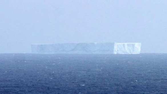 От Антарктиды откололся айсберг размером с город (ФОТО) | Русская весна