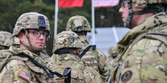 Туск: Польша дорого платит за присутствие на своей территории войск США | Русская весна