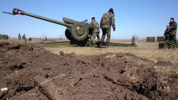 ВСУ перебрасывают ствольную артиллерию: сводка о военной ситуации на Донбассе (+ВИДЕО) | Русская весна