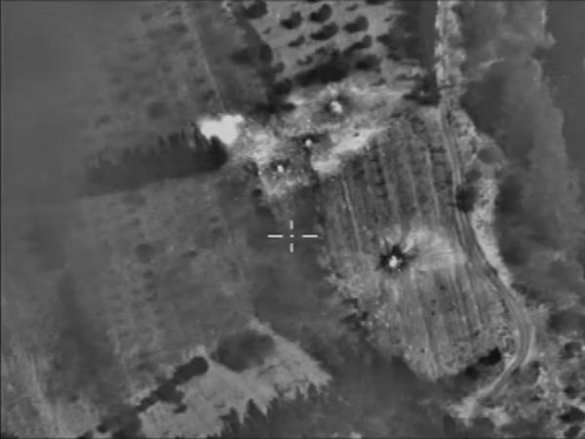 Кадры наступления сирийской армии на боевиков ИГИЛ с башни боевого танка (ВИДЕО) | Русская весна