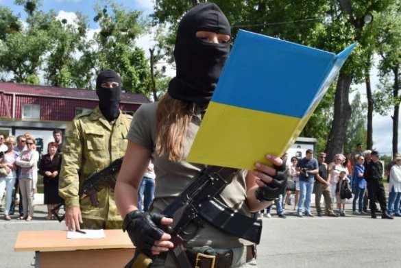 На Тернопольщине мать отказалась от восьмерых детей ради службы в «АТО» | Русская весна