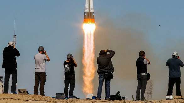 «Полетела бы хоть сейчас», — астронавт НАСА уверена в надёжности «Союзов», несмотря на недавнюю аварию | Русская весна