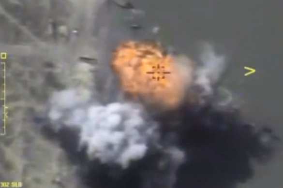 Огненный ад: ВКС России уничтожили «флот» ИГИЛ на реке Евфрат в Дейр эз-Зоре (ВИДЕО) | Русская весна