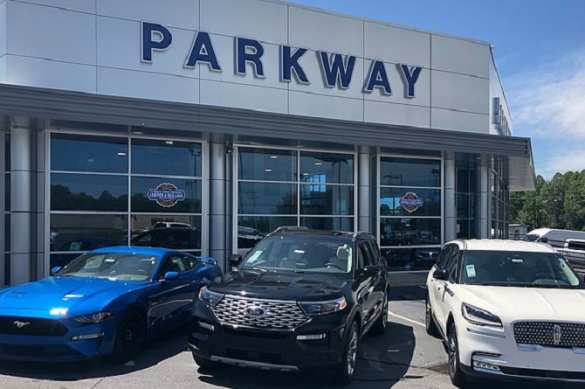 Пользуясь случаем: на Украину завозят десятки тысяч машин без растаможки | Русская весна