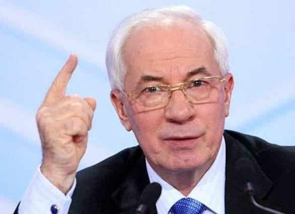 «Он наработал на десять уголовных сроков» — экс-премьер Азаров о возможном импичменте Порошенко | Русская весна