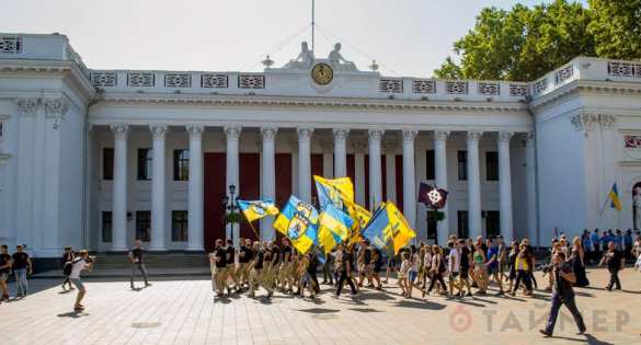 «Москалив на ножи»: националисты прошли маршем по Одессе | Русская весна