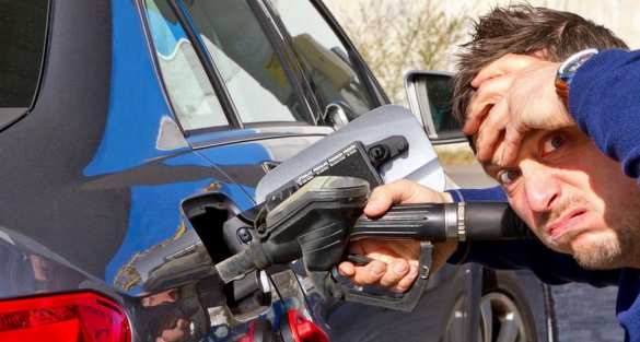 На Украине резко подскочили цены на топливо | Русская весна