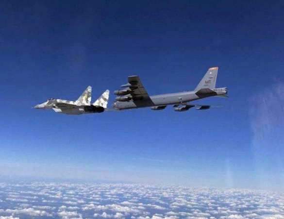 Странный манёвр ядерного бомбардировщика ВВС США в 200 км от Петербурга (КАРТА) | Русская весна