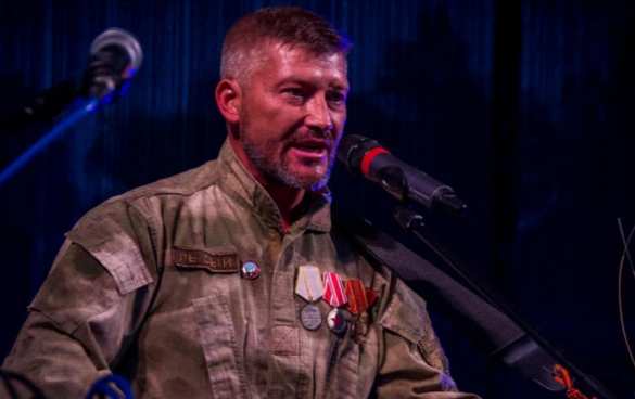 «Не стреляй!» — Офицер ДНР заставил плакать украинцев по ту сторону фронта (ВИДЕО) | Русская весна