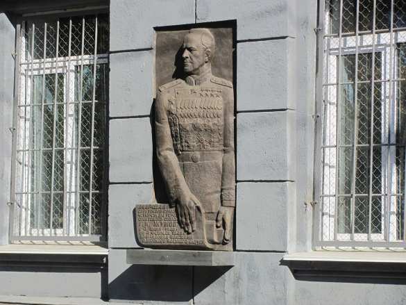 Как в Одессе сносили барельеф маршала Жукова на Куликовом поле (ФОТО, ВИДЕО) | Русская весна