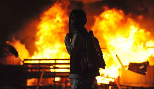Горящие баррикады и стрельба: в Париже начался «майдан» (ФОТО, ВИДЕО) | Русская весна