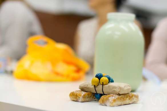 На Украине освоили производство военно-патриотических батончиков ручной работы (ФОТО) | Русская весна