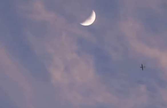 беспилотник ВКС российский в Сирии Охота на разведчика: террористы пытаются сбить военный дрон ВКС РФ в сирийском Алеппо (ВИДЕО) | Русская весна