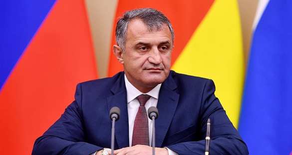 Донбасс, паспорта, Южная Осетия — интервью с президентом (ВИДЕО) | Русская весна