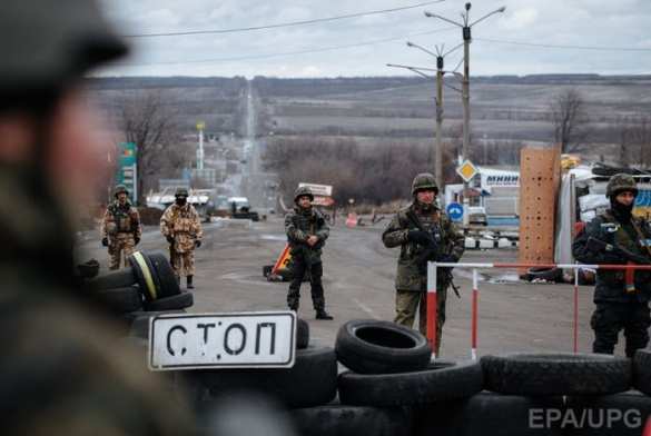 «Едына Украина»: милиционеры вымогали у волонтеров 300 грн за провоз продуктов бойцам АТО | Русская весна